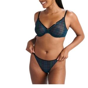 NWT parade 2pc lingerie set XS bra and panty 1326